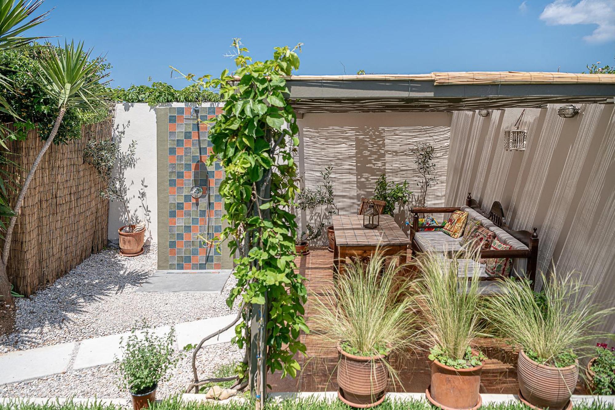 The House By The Sea Vila Kato Daratso Exterior foto